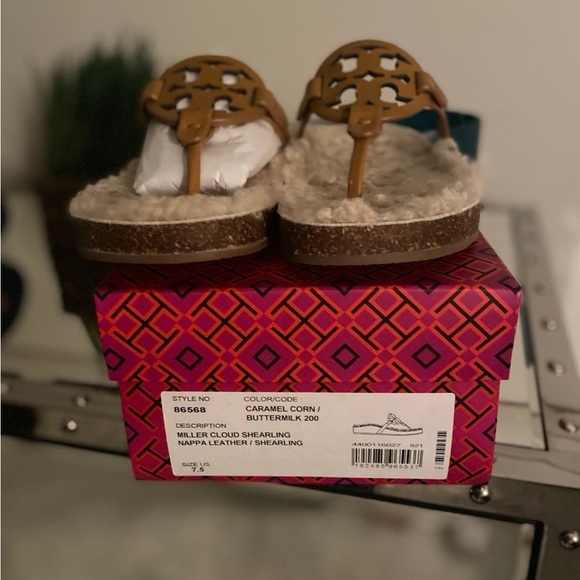 Tory Burch Shearling Miller Cloud Cork Sandal - Picture 4 of 7